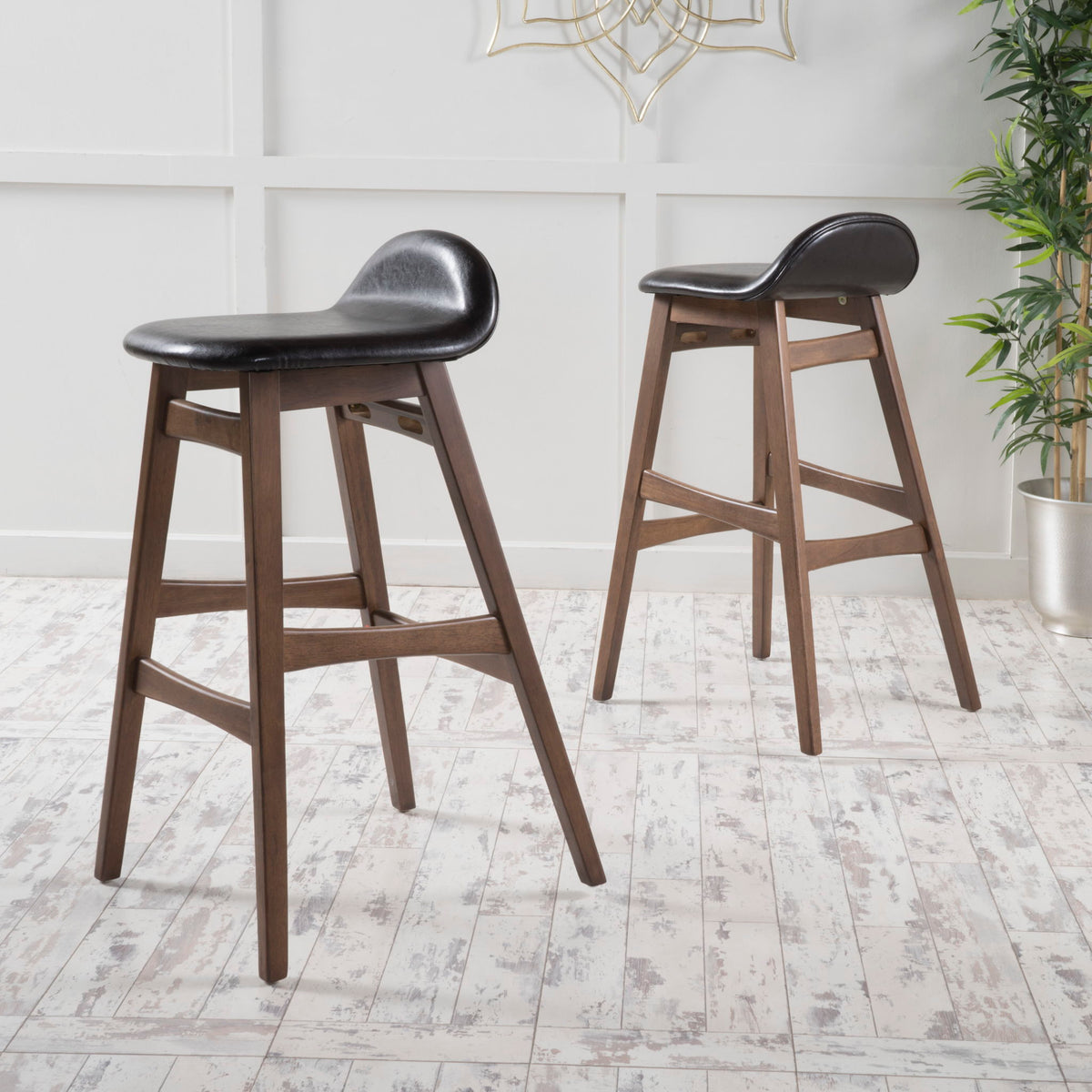 Contemporary Bar Stool With Stylish Seat And Small Backrest