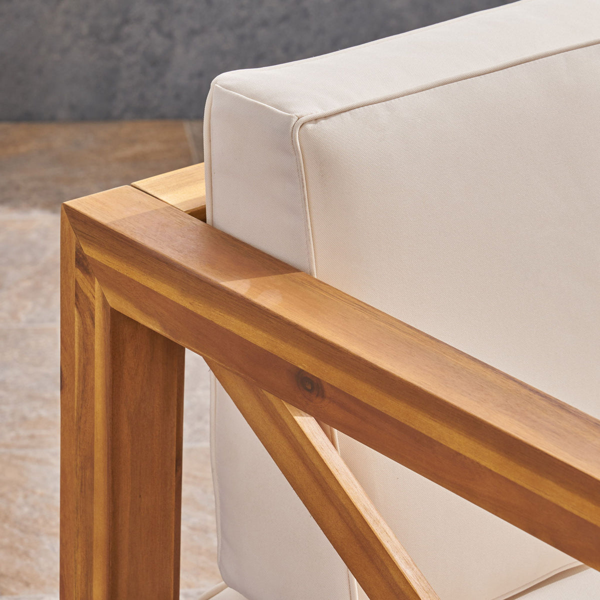 Brava - Mid - Century Modern Club Chair With Water Resistant Cushions