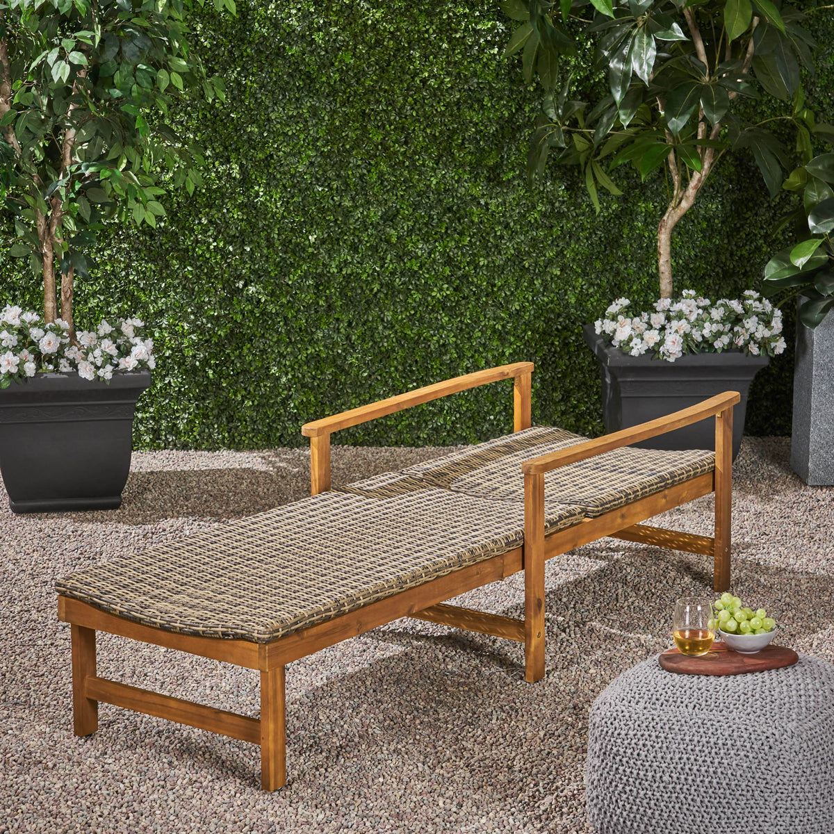 Hampton - Outdoor Chaise Lounge With Adjustable Backrest - Natural