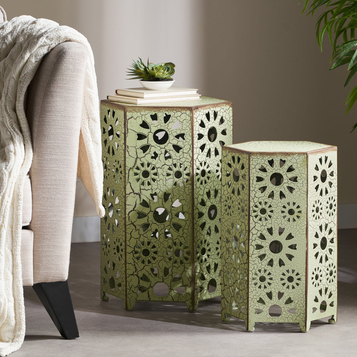 Eliana - Side Table