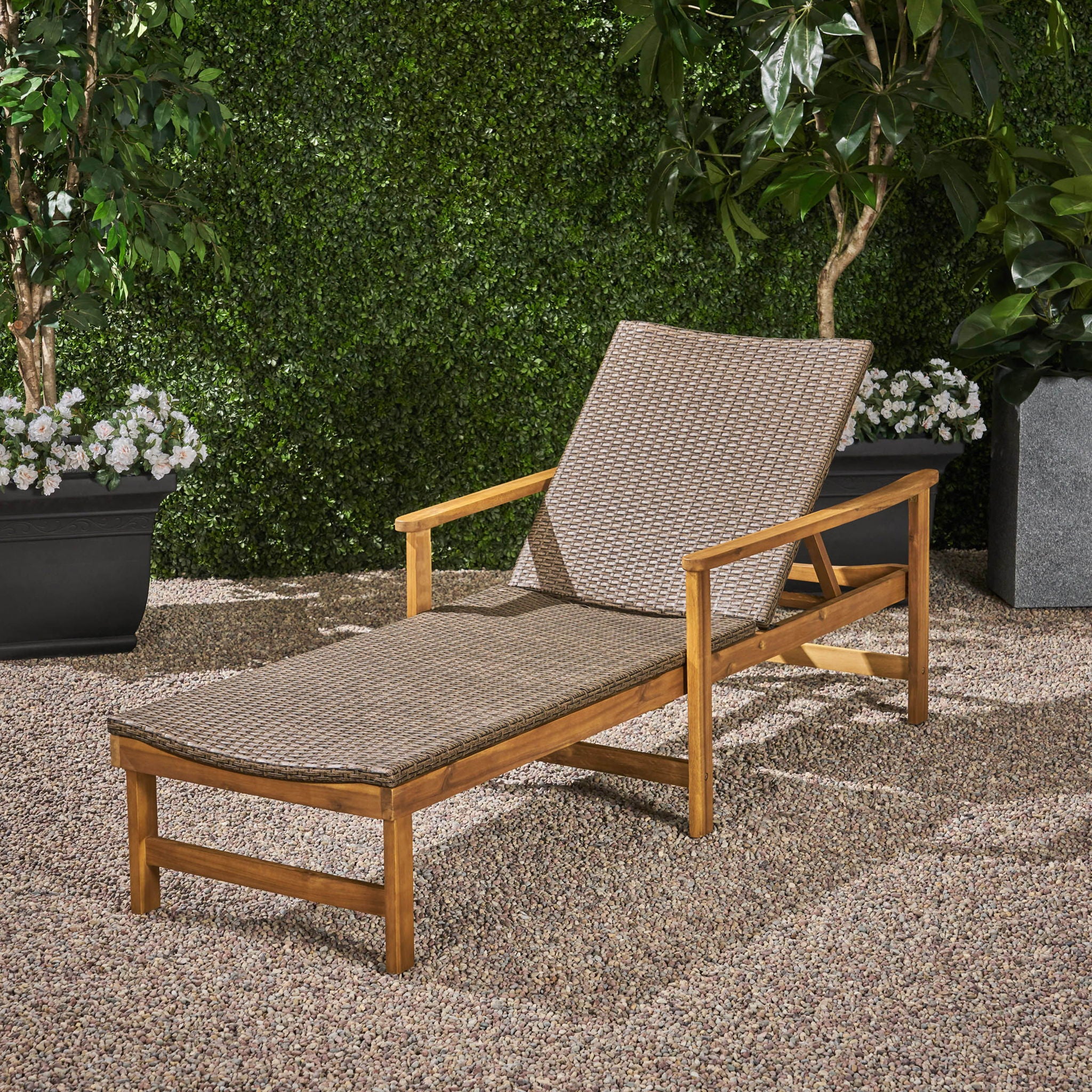 Hampton - Style Wood And Wicker Chaise Lounge With Adjustable Features And Natural - Natural