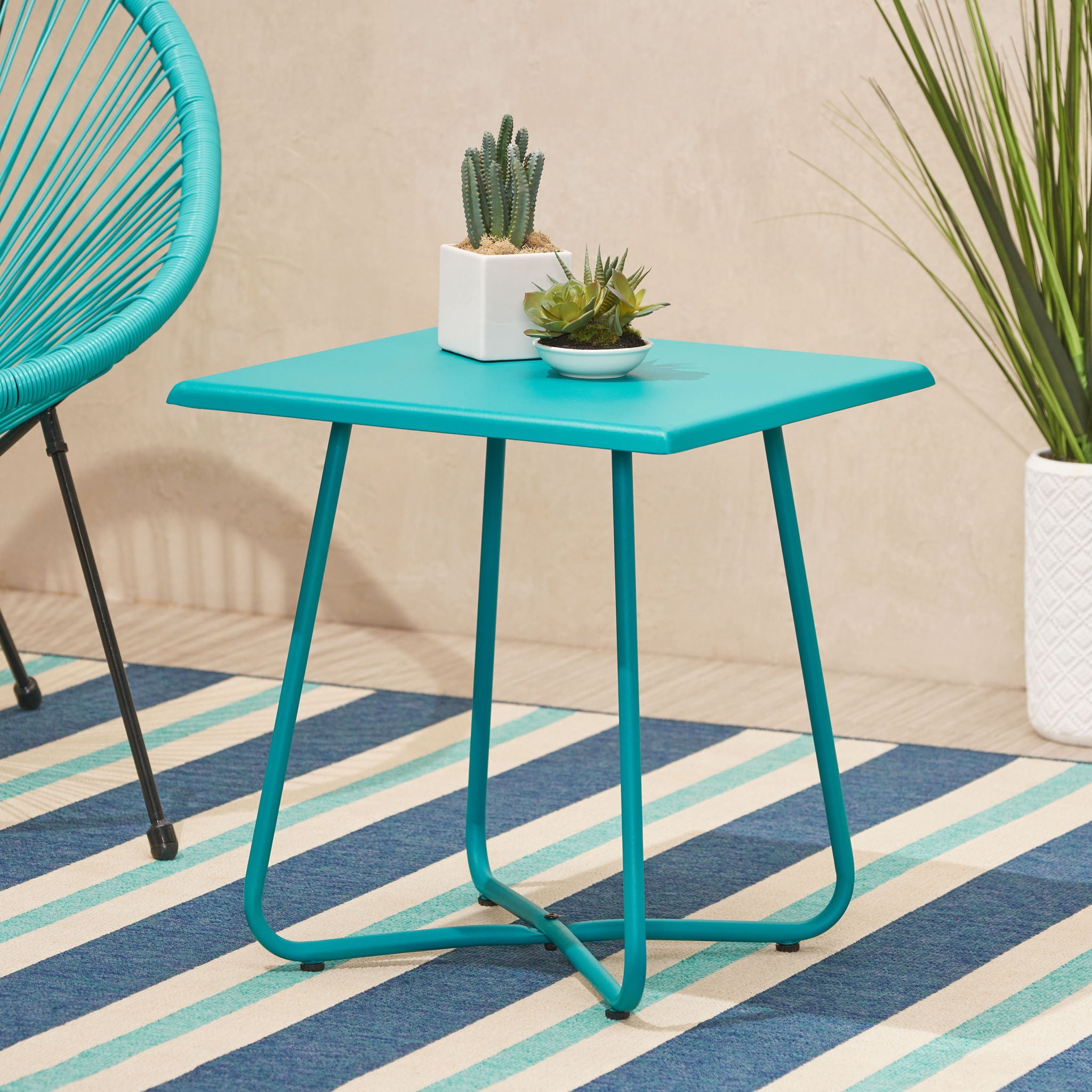 Alder - Side Table