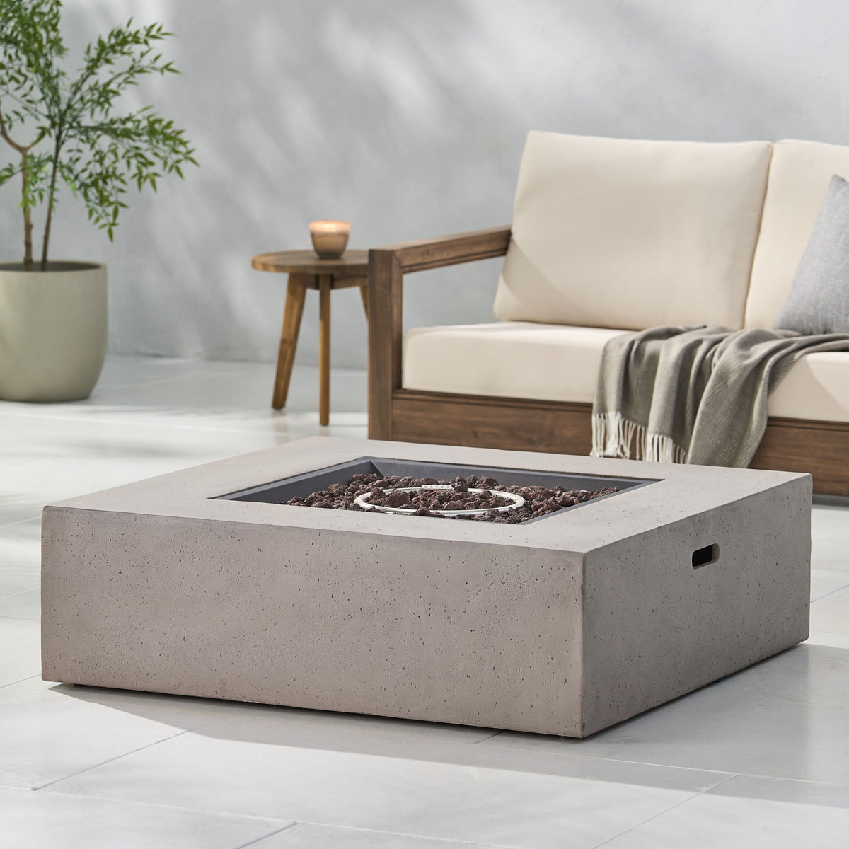 Modern 50, 000 Btu Square Fire Table With Propane Tank