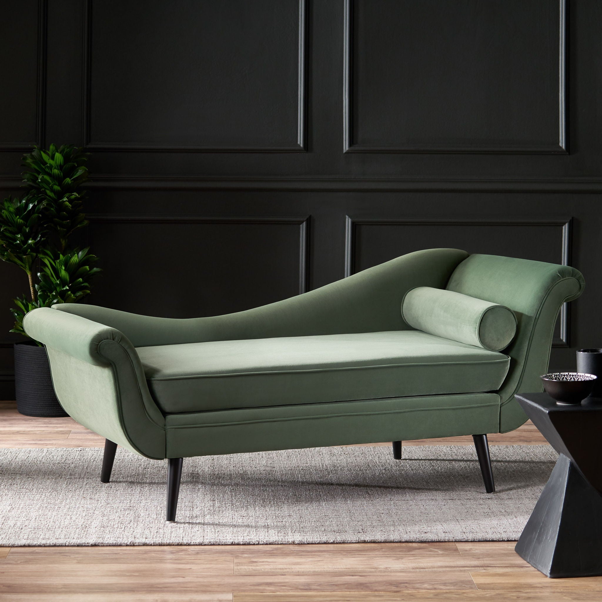 Auroral - Upholstered Chaise Lounge With Scrolled Arms And Tapered Legs