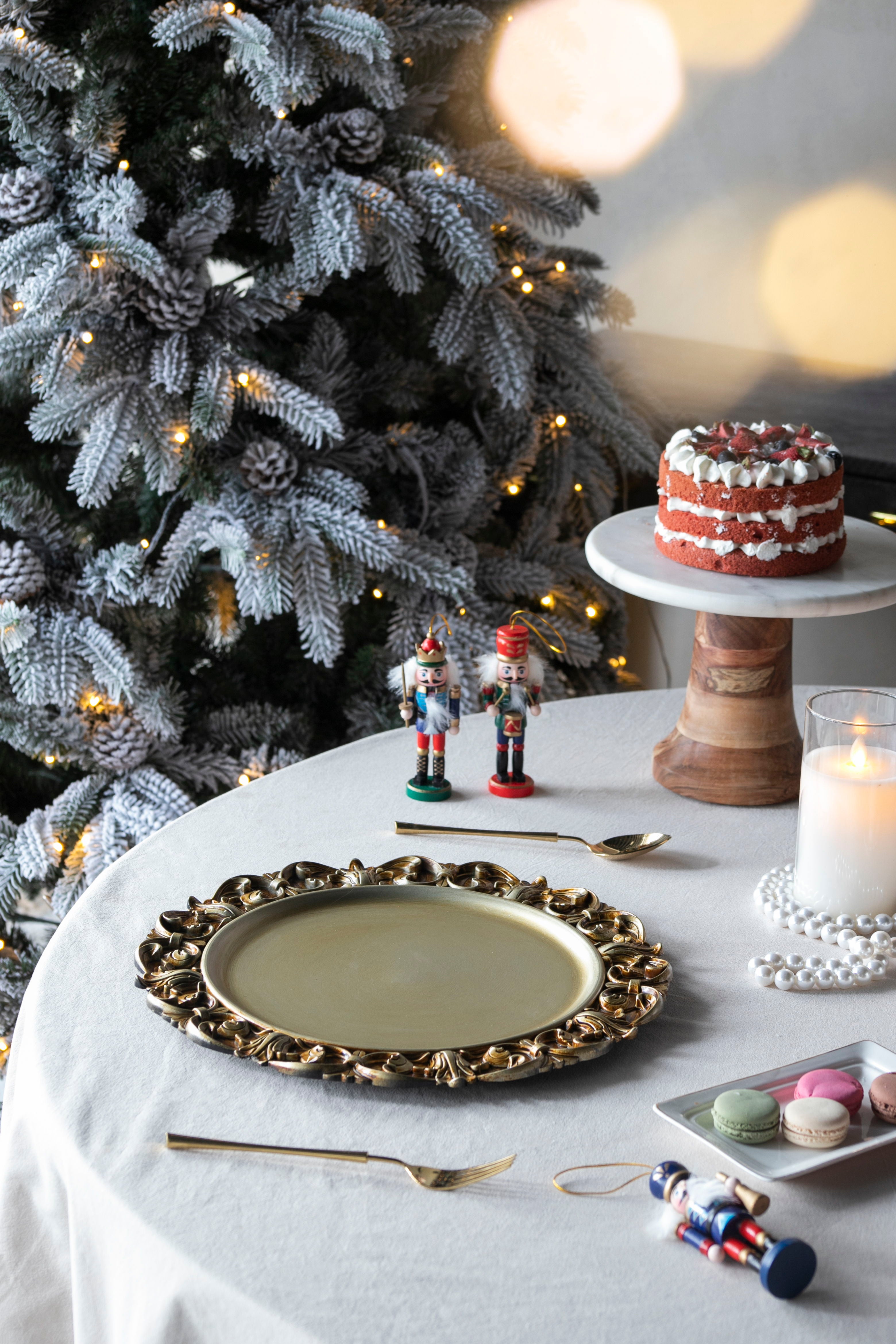 Plastic Charger Plate (Set of 6) - Gold