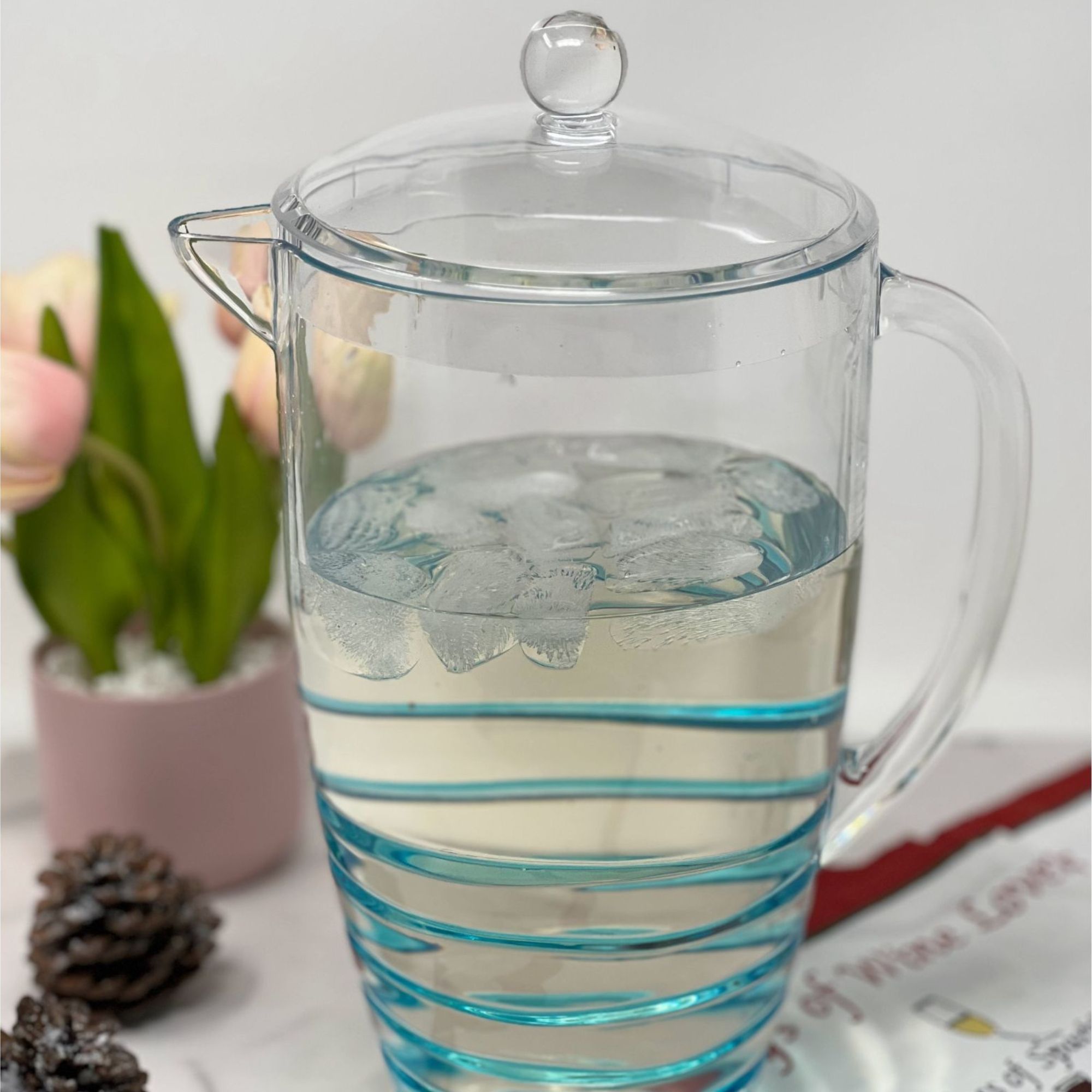 Swirl Unbreakable Plastic Water Pitcher With Lid And Spout