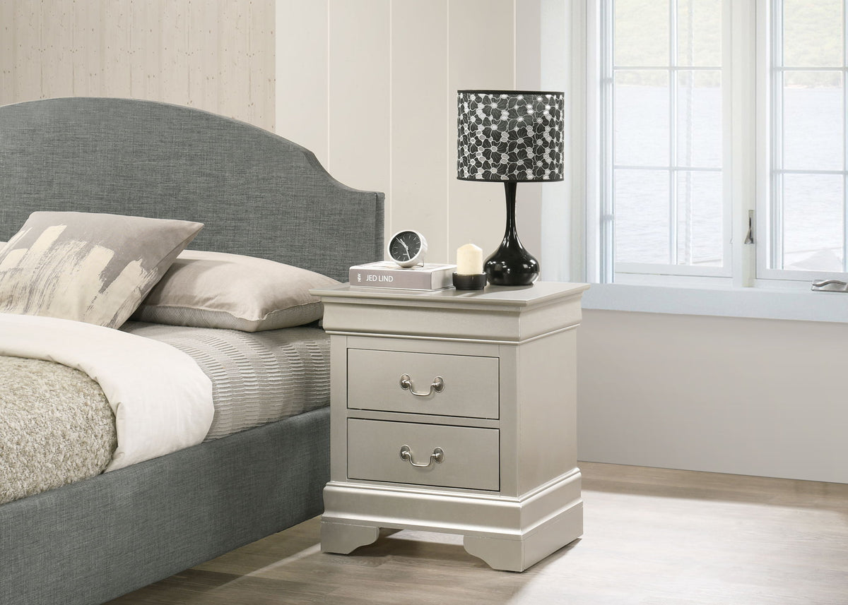 Traditional Style Design Nightstand