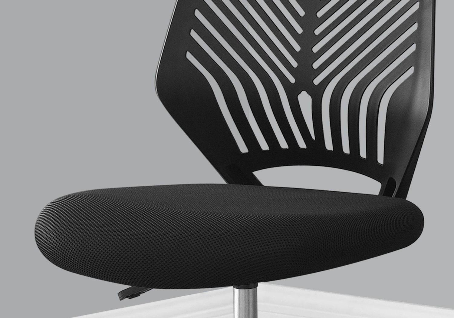 Office Chair &amp; Adjustable Height, Swivel, Ergonomic