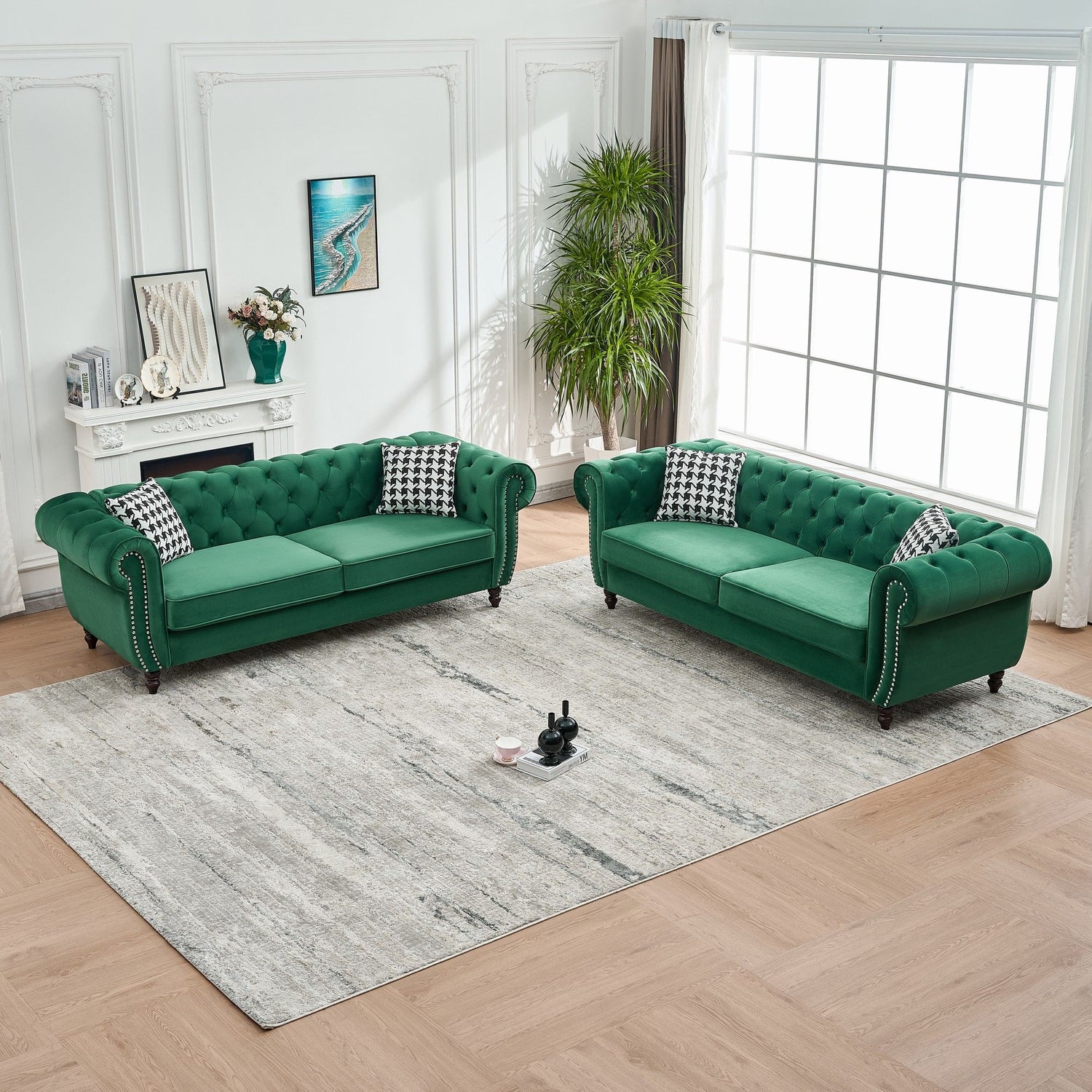 Chesterfield Set With Roll Armrest &amp; Nailhead