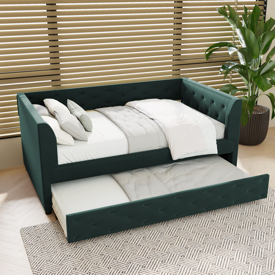 Upholstered Tufted Daybed With Trundle