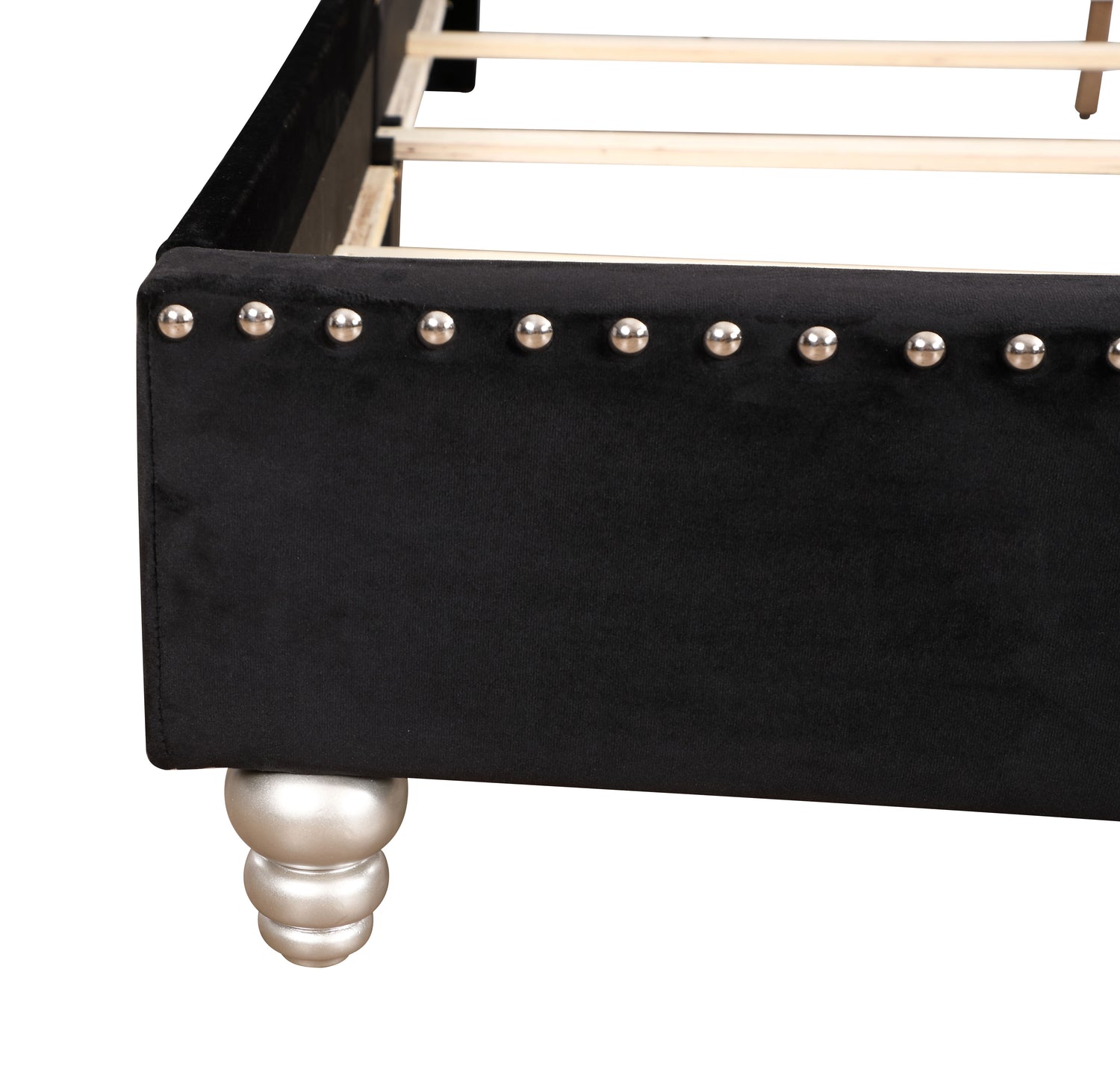 Elegant Transitional Upholstered Bed