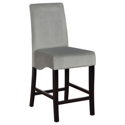 Shandra - 5 Piece Set With Counter Height Table And Stools - Black