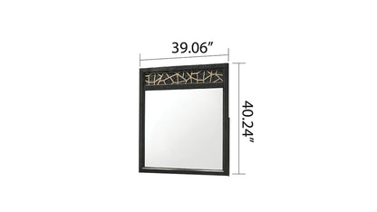 Selena Modern &amp; Contemporary King 4PC Bedroom set Made with Wood in Black and Natural