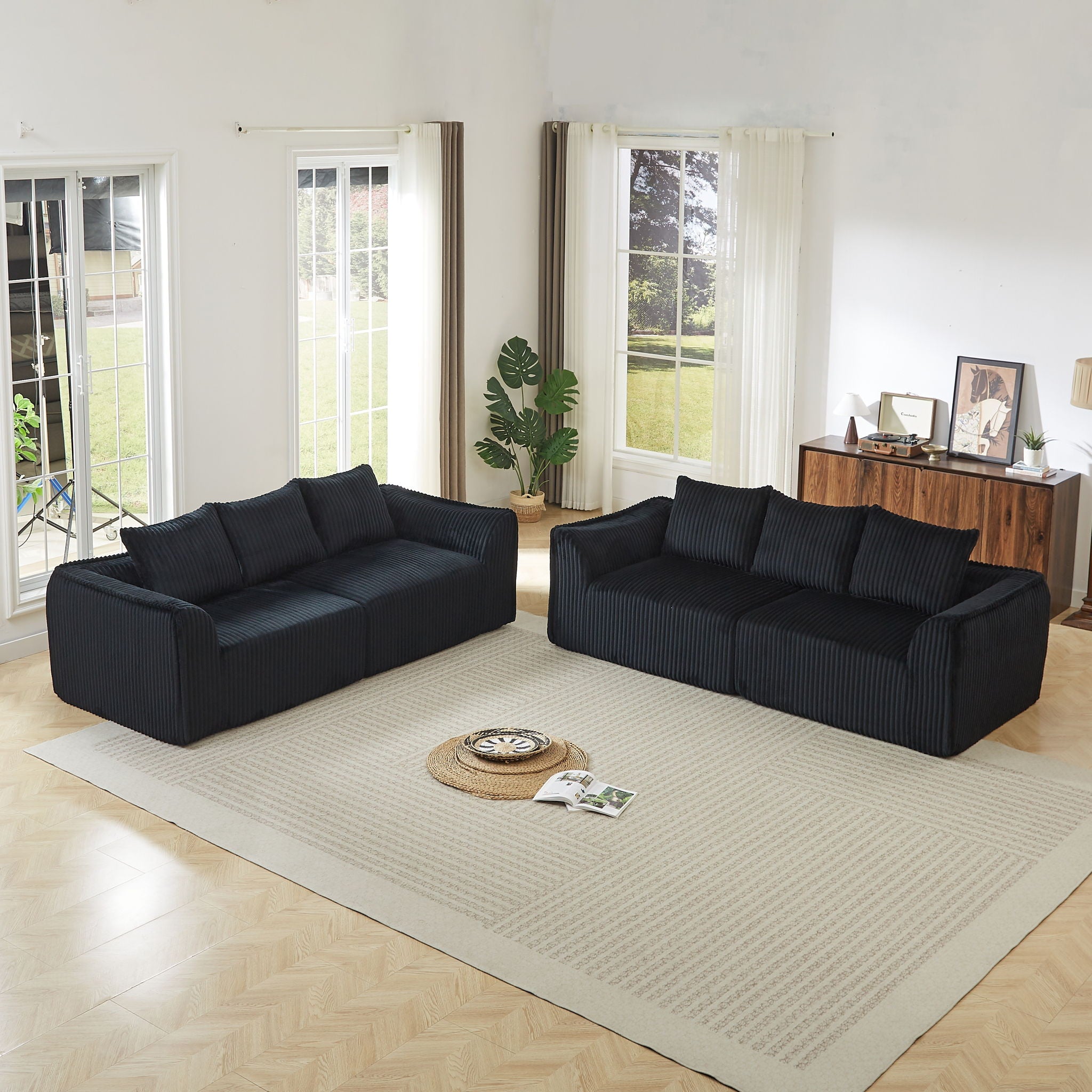 Minimalist Set With Curved Lines &amp; Gently Sloped Backrest