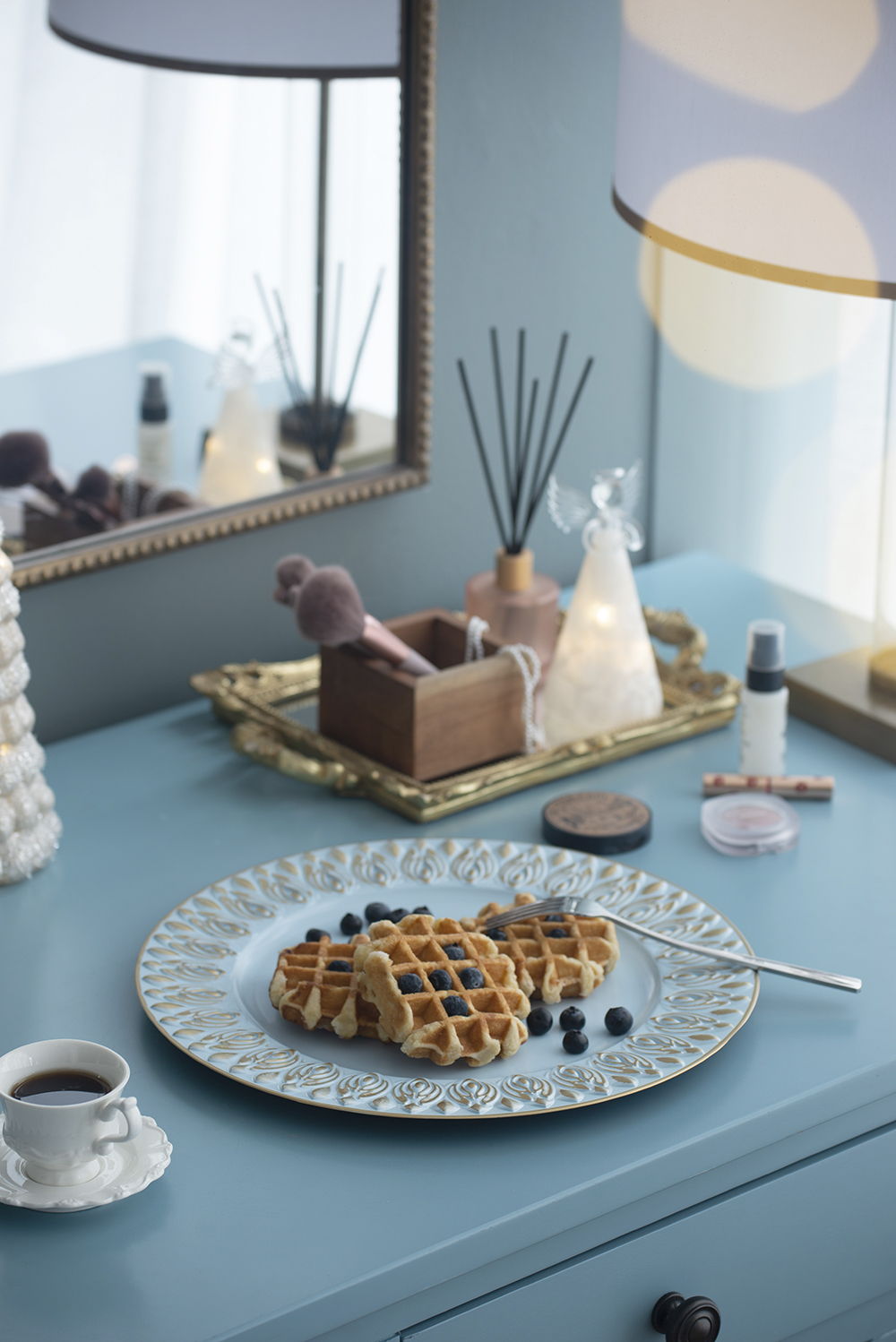 Elegant Plastic Charger Plate (Set of 8)