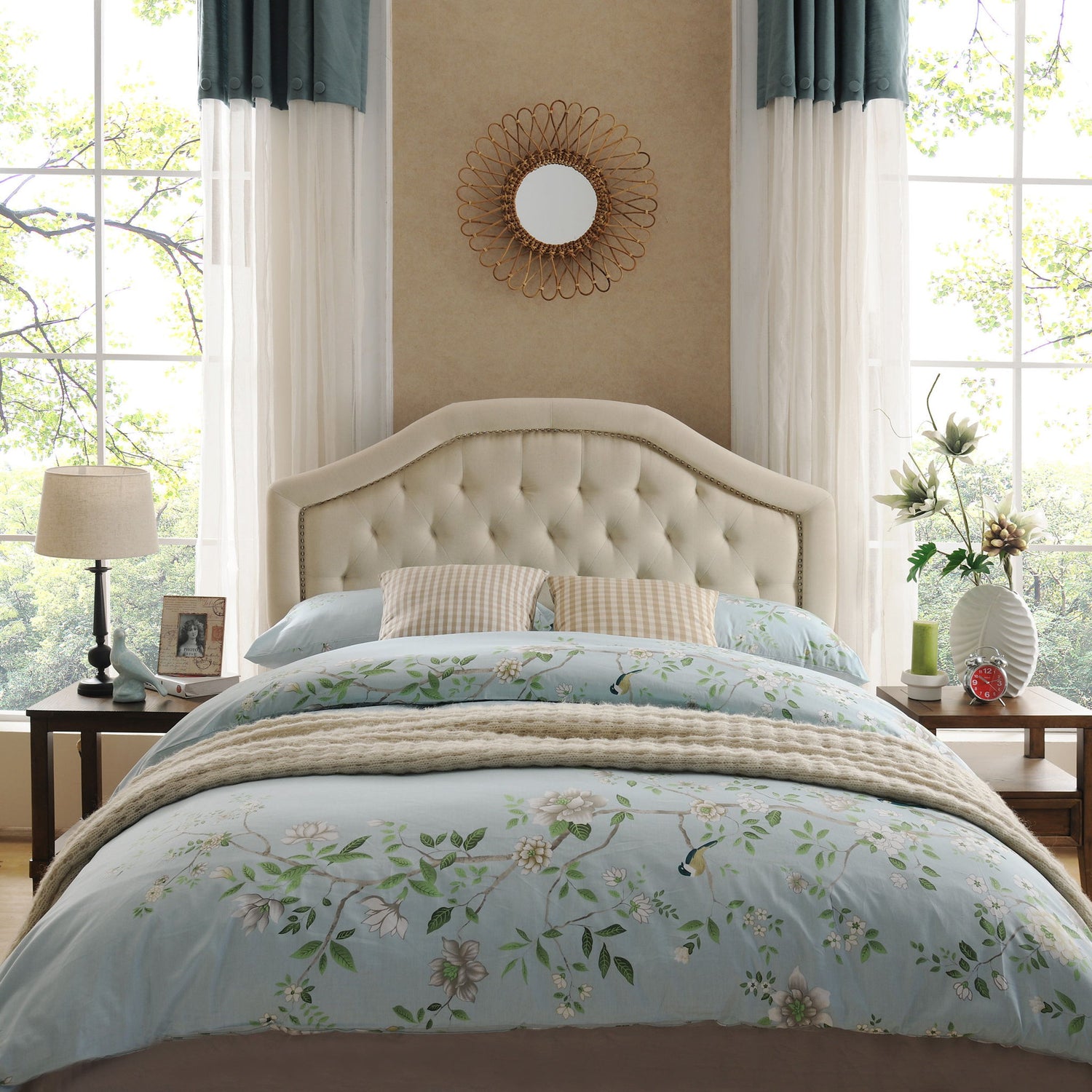 Queen &amp; Full Size Headboard With Diamond Tufting And Nailhead Trim - Beige