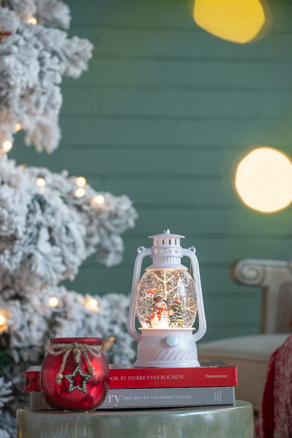 Christmas Plastic / Resin Lantern With Snowman &amp; Tree LED / Water Spinning / 6 Hours Timer, 3*AA Batteries Required - White / Multi