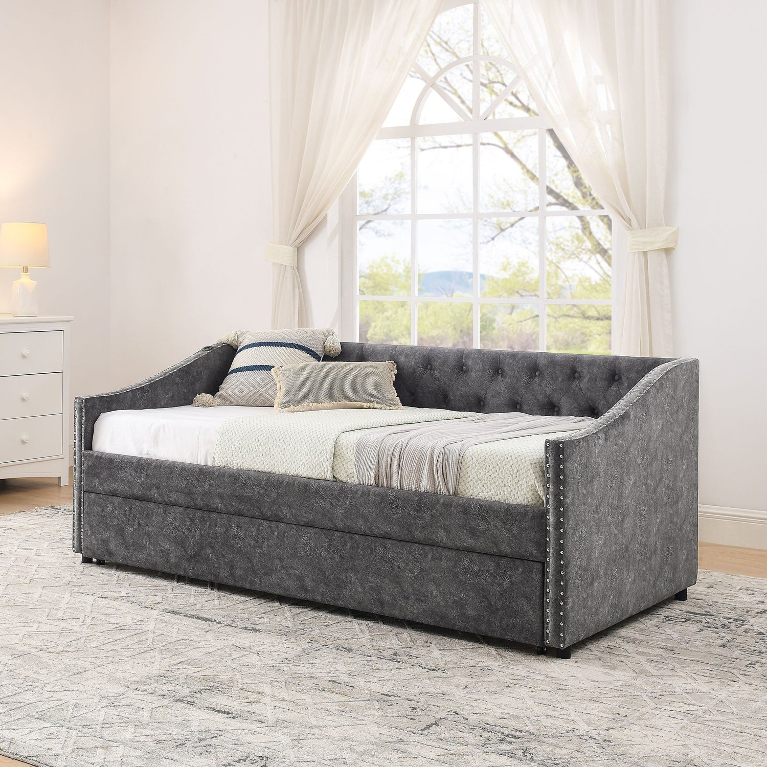 Upholstered Daybed With USB Charging &amp; Pull Out Bed