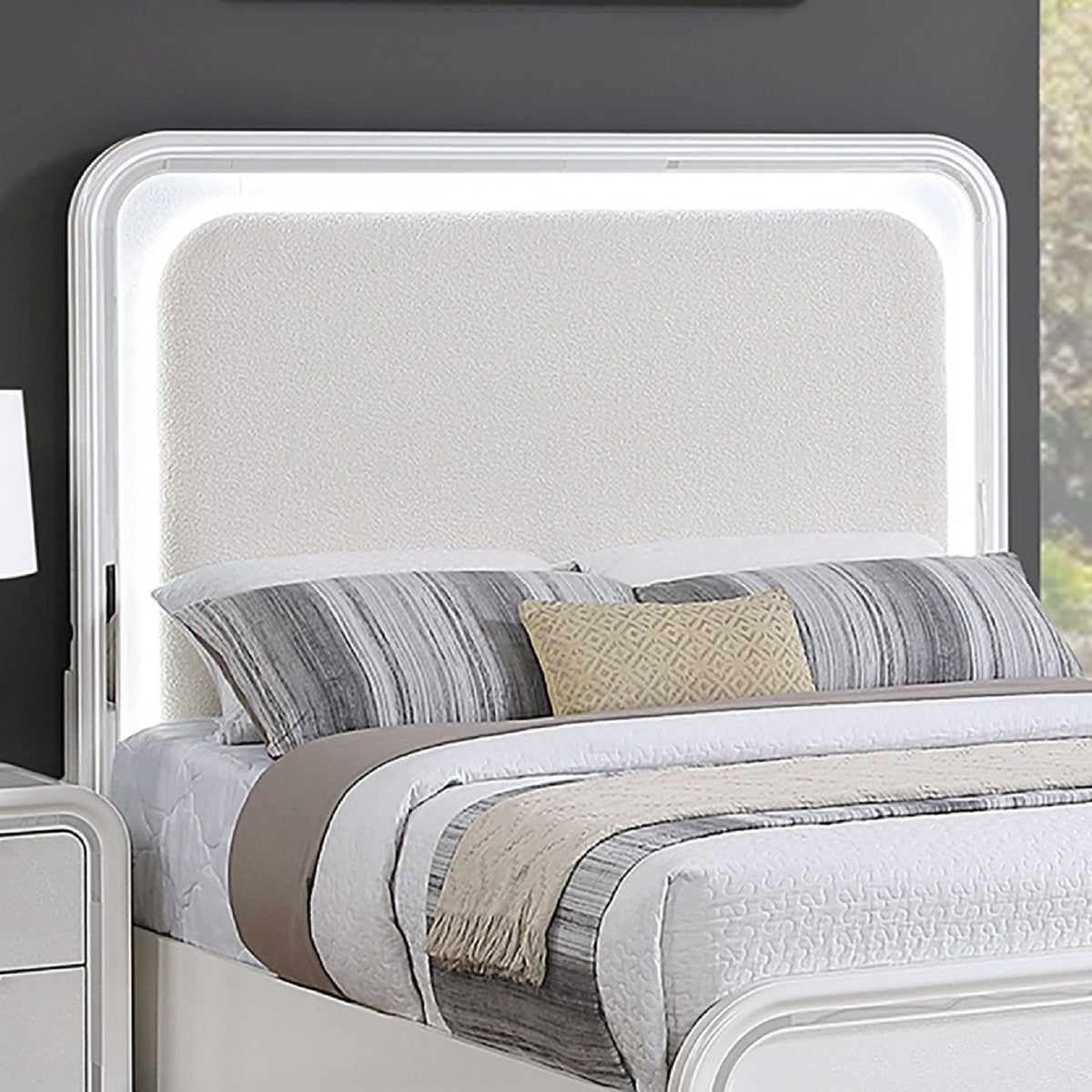 Bedroom Sets With LED Lights And Panel Headboard