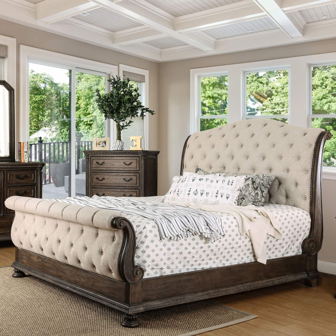 Sleigh Bed With Button Tufted Fabric Headboard And Footboard