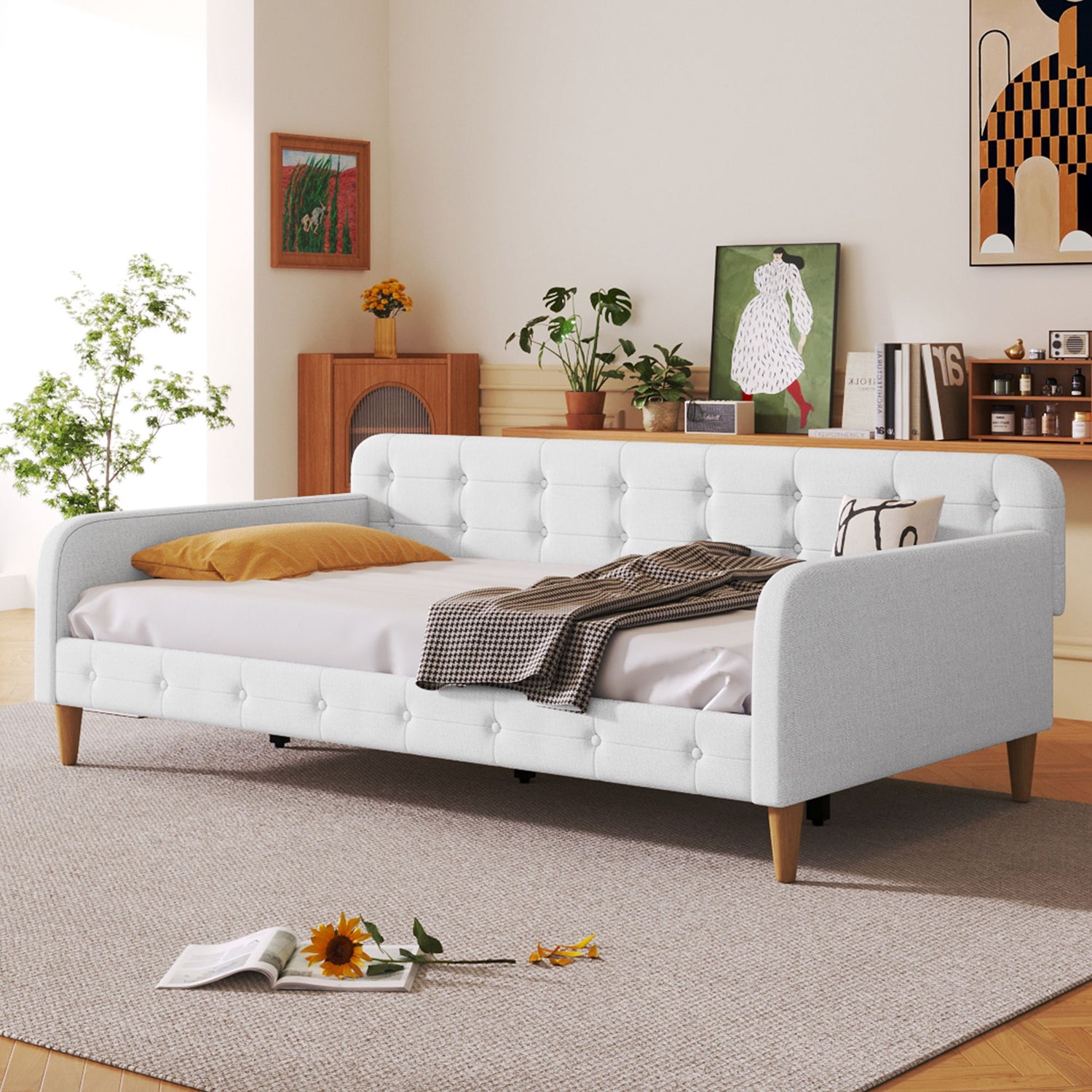 Upholstered Daybed &amp; Modern Design