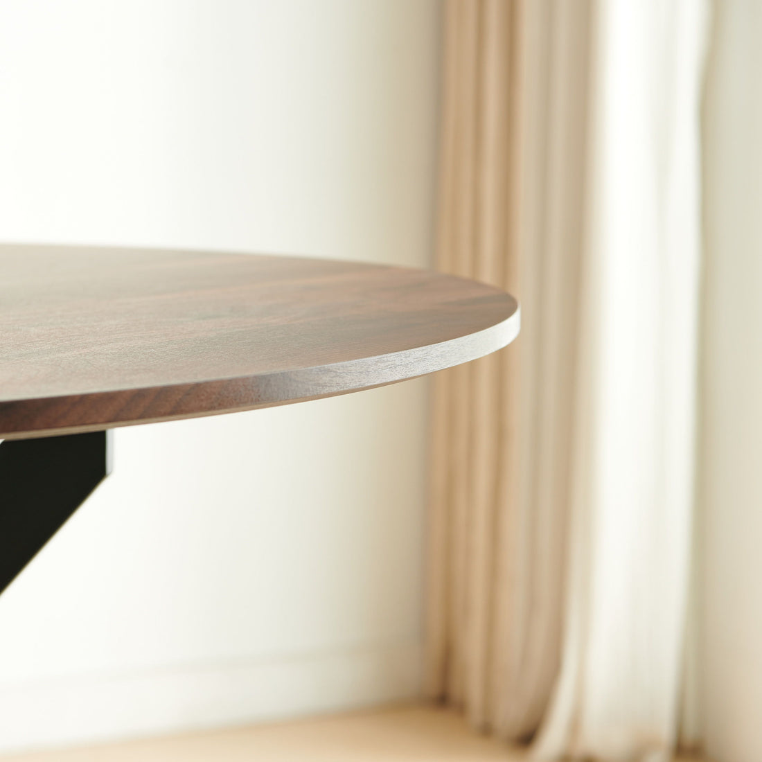 Mid-Century Dining Table For 4 - 6 People With Round Table Top, Pedestal Dining Table, End Table Leisure Coffee Table, Cross Leg