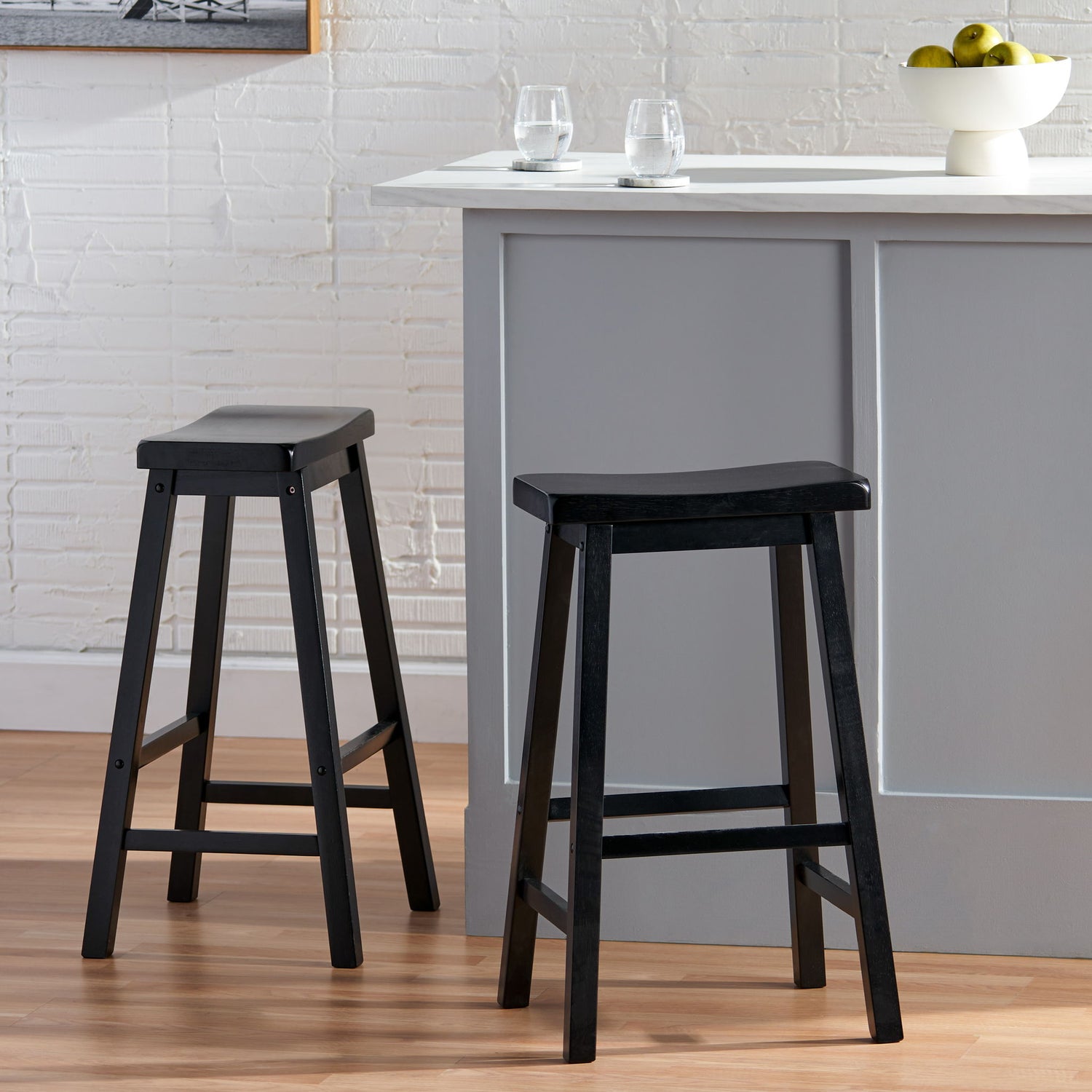 Saddle Stool - Black