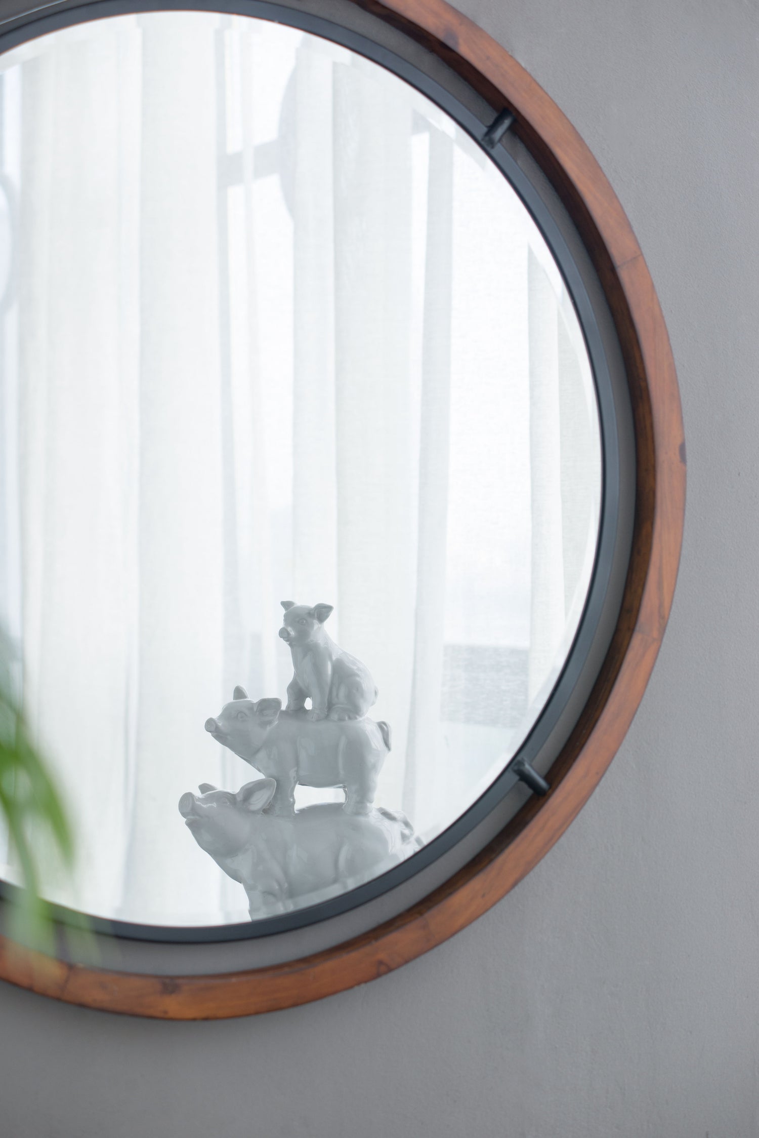 Mogley - Wall Mirror - Brown