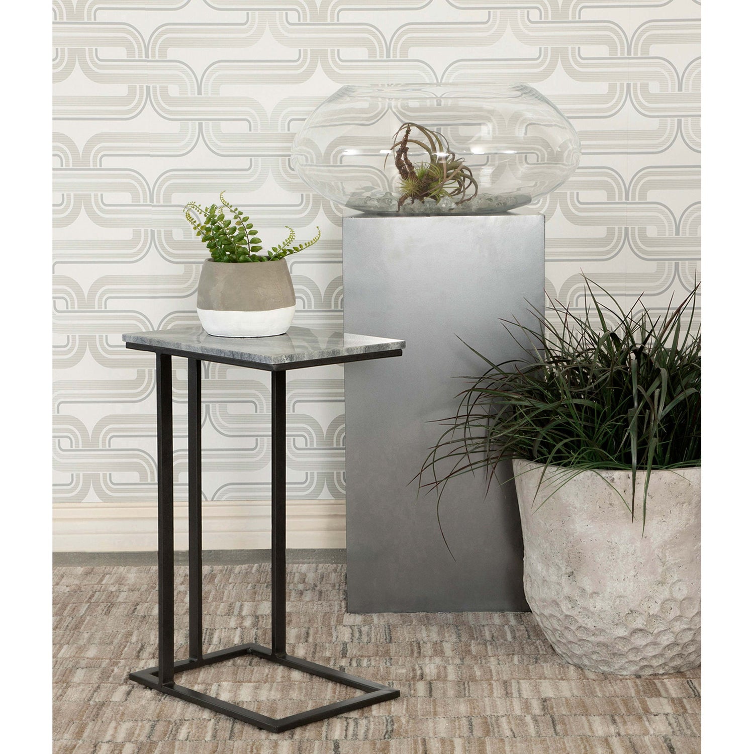 Encina - C-Shaped Sofa Side Table
