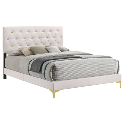 James - Panel Bed