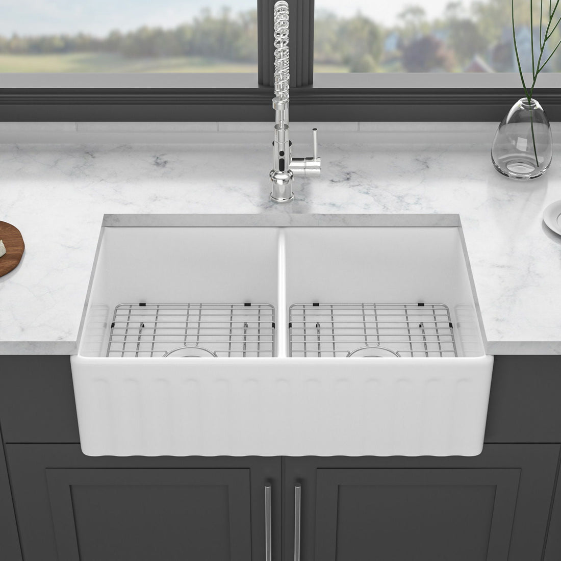 Sink 33&quot; Double Bowl Kitchen Sink With Deep Bowls And Grids - White