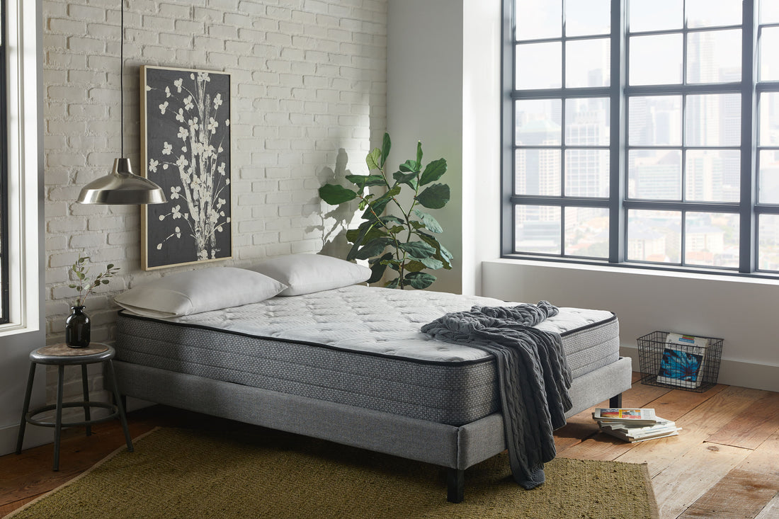 10&quot; Mattress With Gel Memory Foam 884 Pocketed Coil