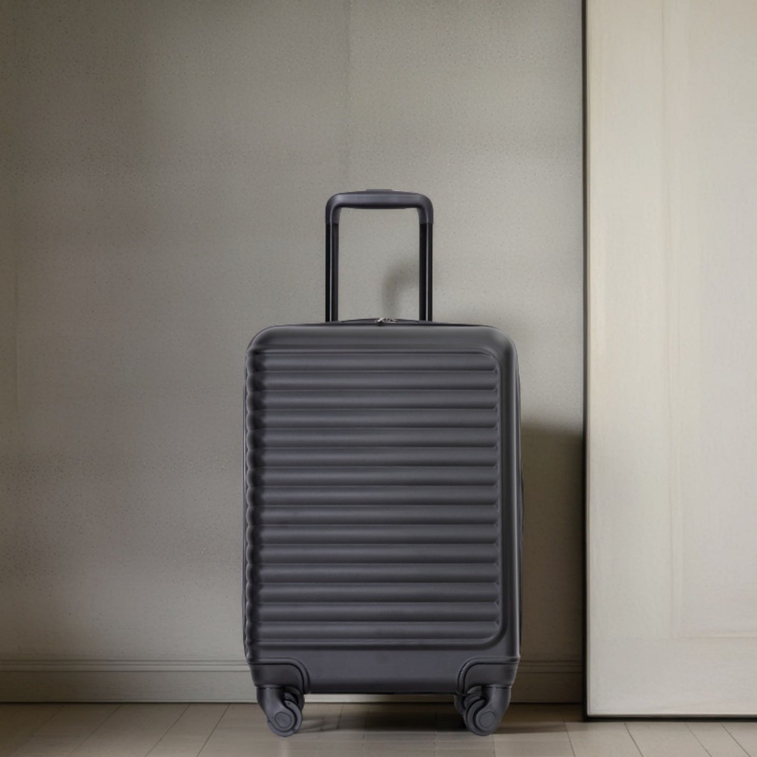 20&quot; Carry On Luggage Lightweight Suitcase, Spinner Wheels