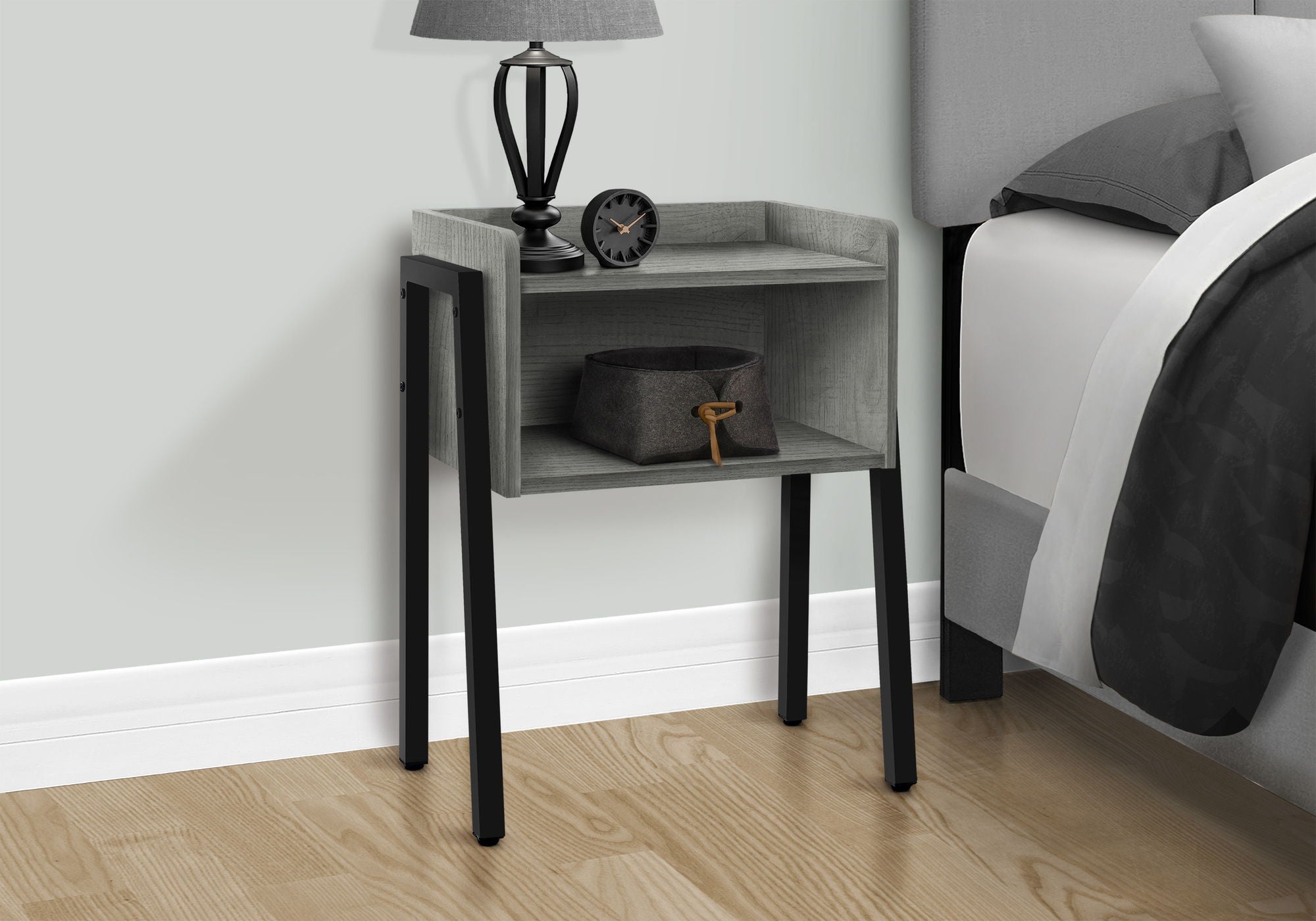 Accent Table, Side Contemporary &amp; Modern Design