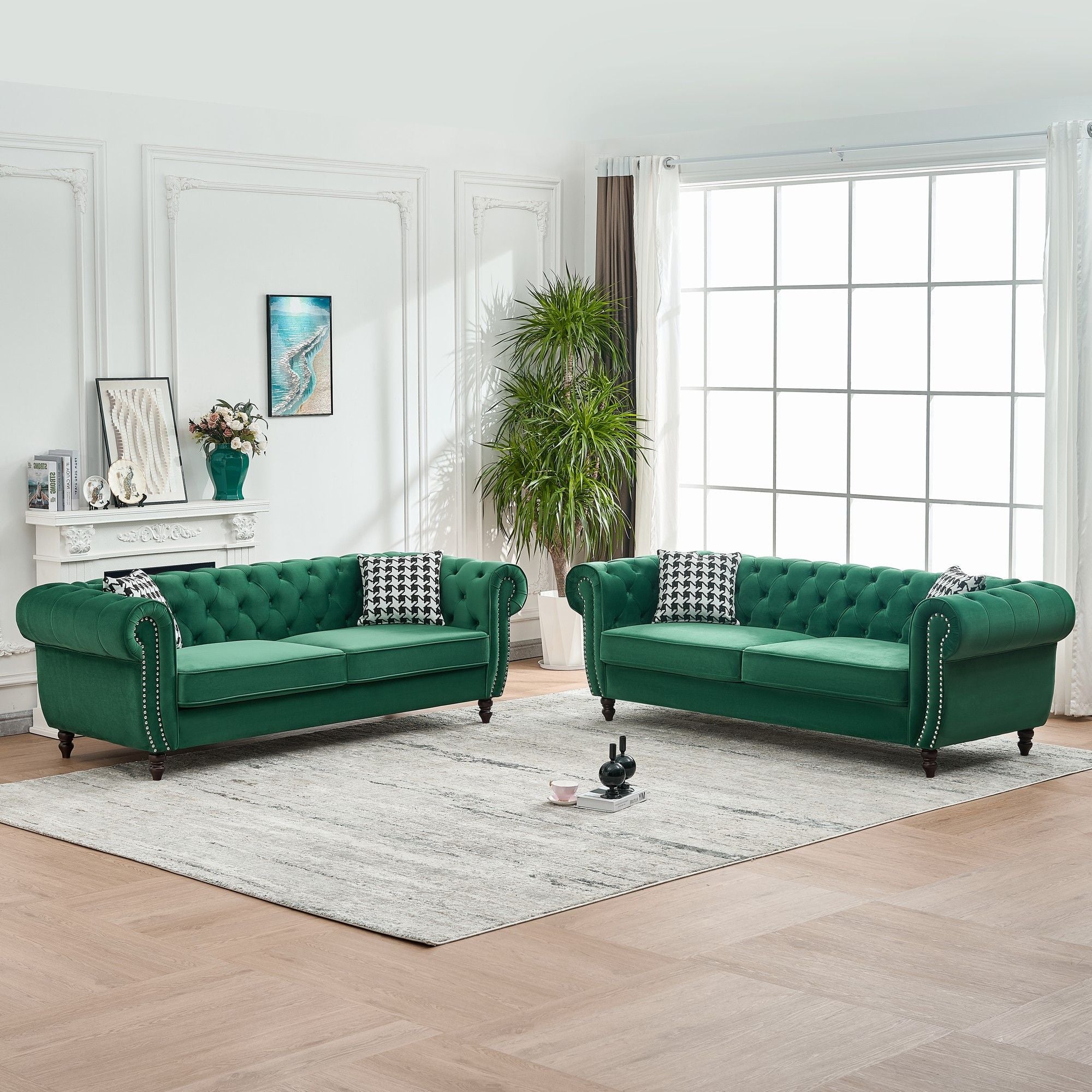Chesterfield Set With Roll Armrest &amp; Nailhead