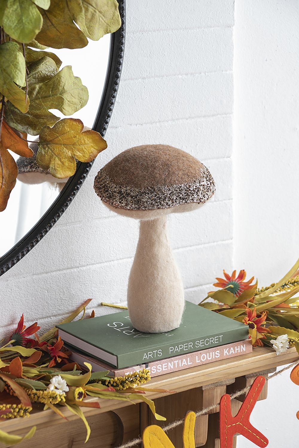 Mushroom Holiday Ornament, For Harvest Festival Fall Festival &amp; Thanksgiving Table Decorations (Set of 2) - Beige / Light Brown