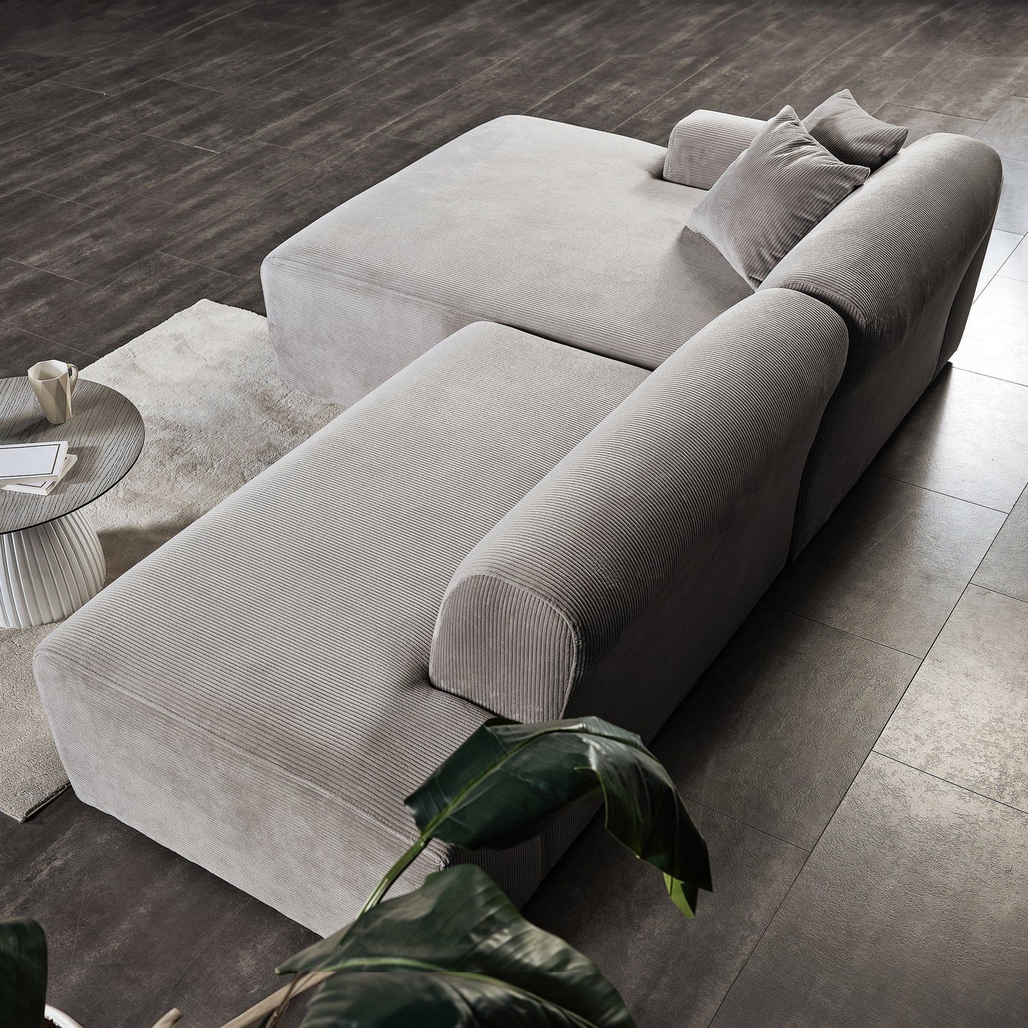 Mar - High-Quality Sectional Sofa