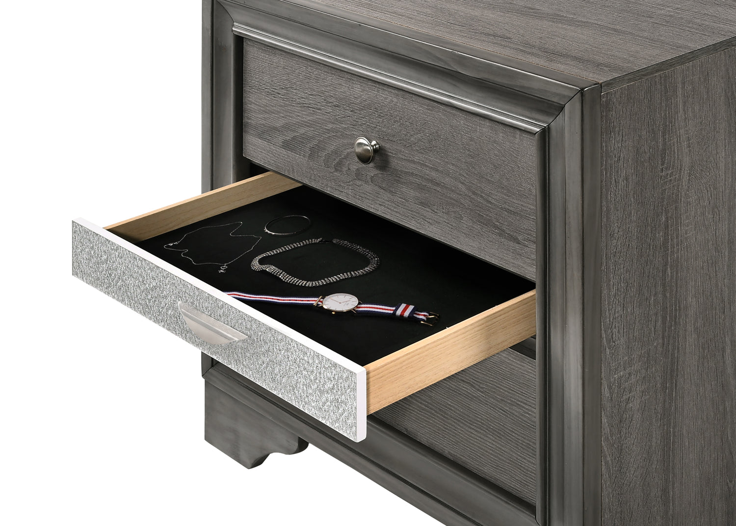 Matrix Traditional Queen 4 piece Storage Bedroom Set made with Wood in Gray