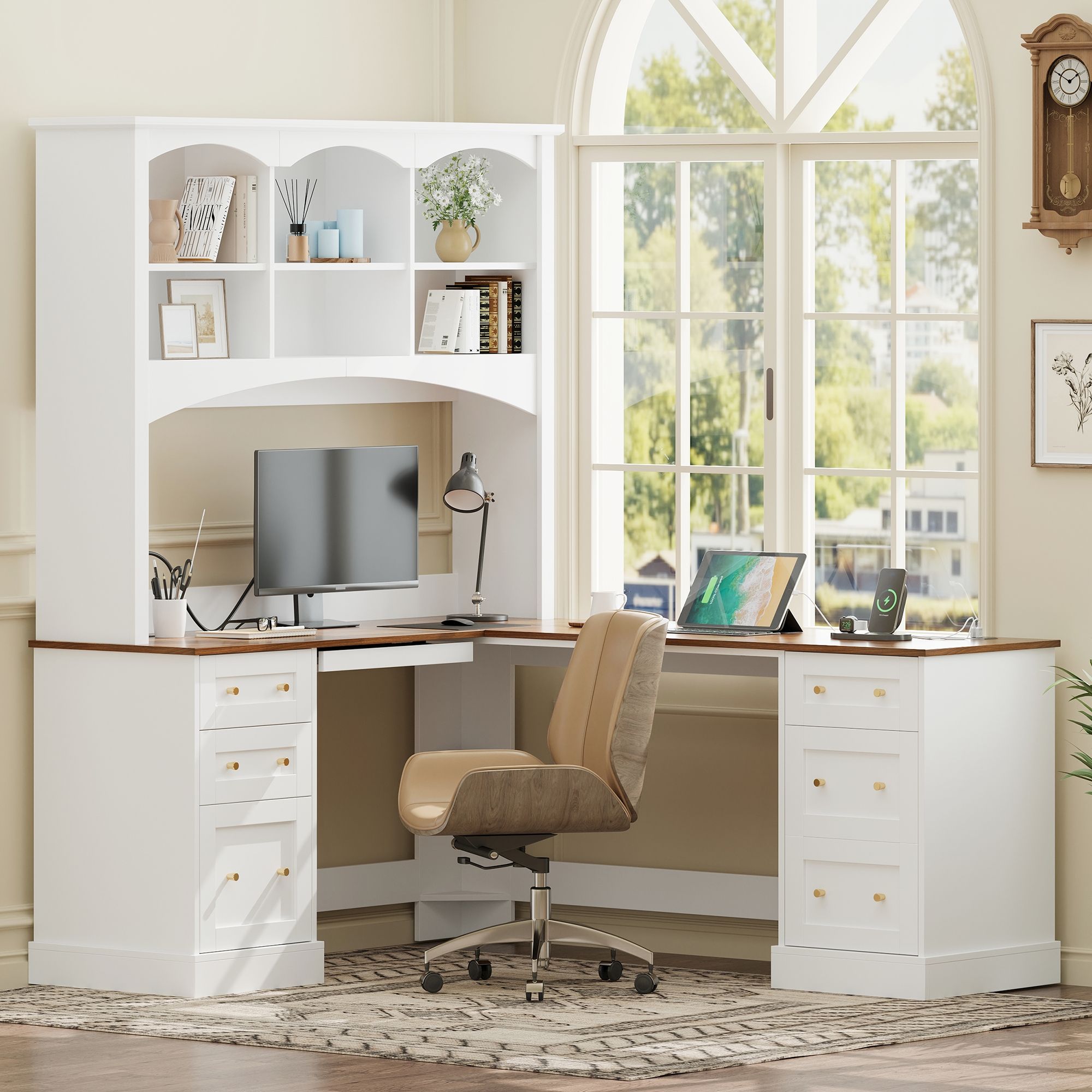 Space Saving L-Shaped Computer Desk With Keyboard Tray &amp; Charging Stations