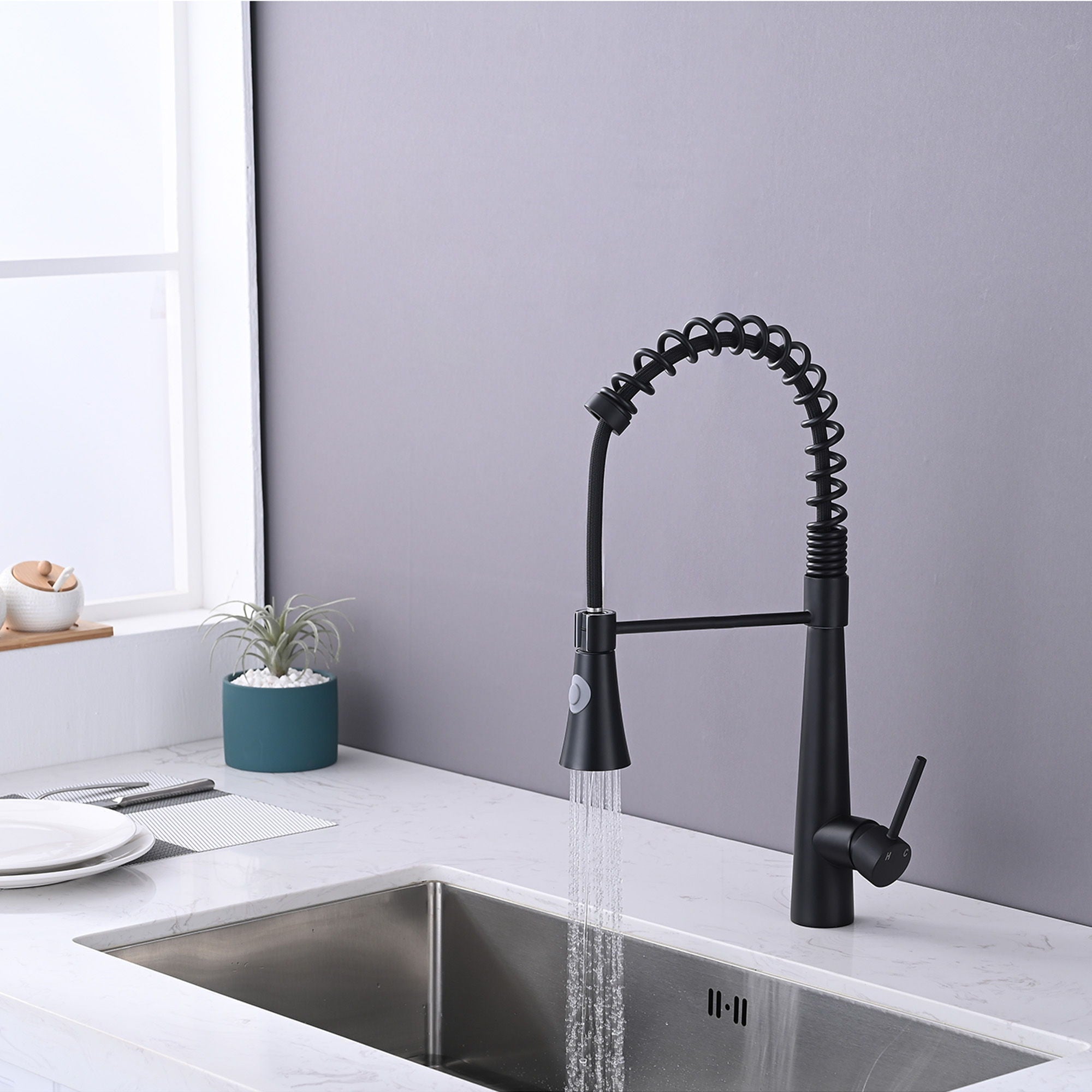 Commercial Kitchen Faucet With Pull Down Sprayer And Magnetic Docking Spray Head - Matte Black