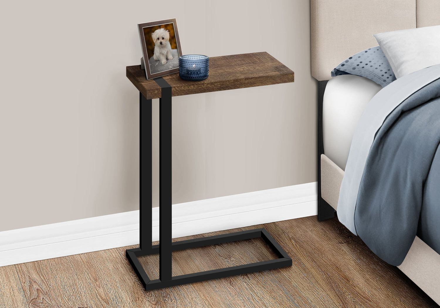 Accent Table, C - Shaped, Contemporary &amp; Modern Stylish Design