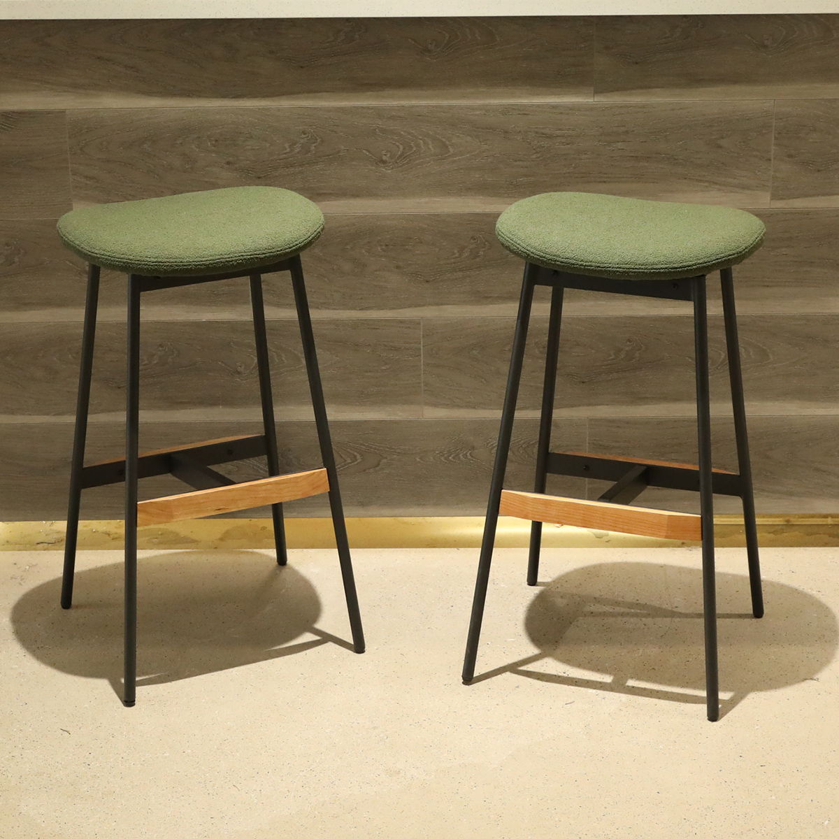 Modern Bar Stools Comfortable &amp; Stylish Counter Height And Bar Height Bar Stools, Soft Fabric Upholstered, Backless For Kitchen, Dining Room Bar Chairs (Set of 2) - Green