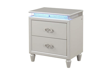 Passion Queen 4 Pc LED Bedroom Set Made with Wood in Milky white