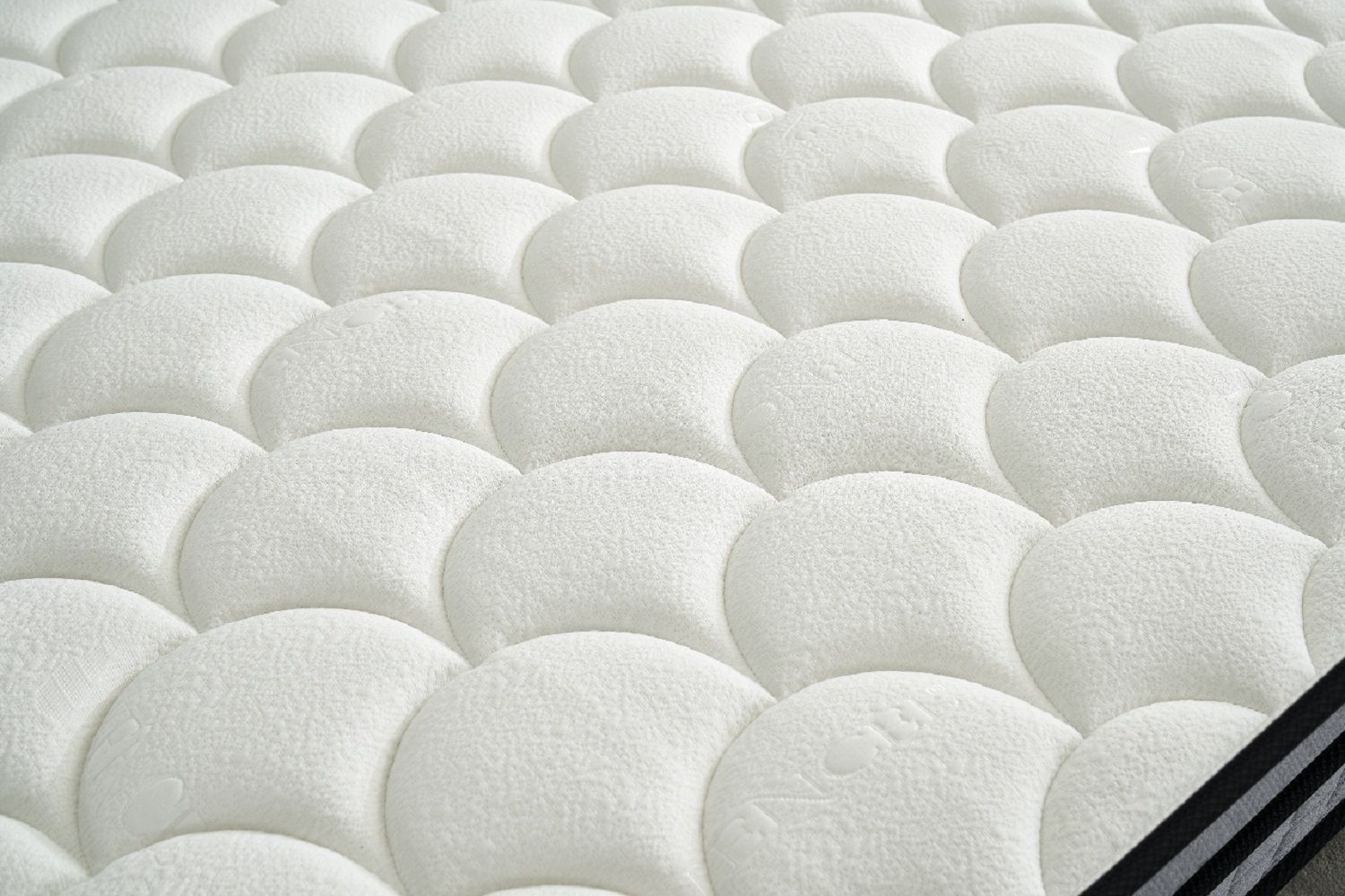 12&quot; Hybrid Pillow Top Mattress A Box With Gel Infused Memory Foam, Breathable And Hypoallergenic, Medium Firm For Lumbar Support